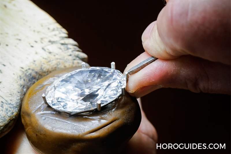 從一顆910克拉鉆石原石，到25件隱密式鑲嵌珠寶｜梵克雅寶Legend of Diamonds系列-復(fù)刻表