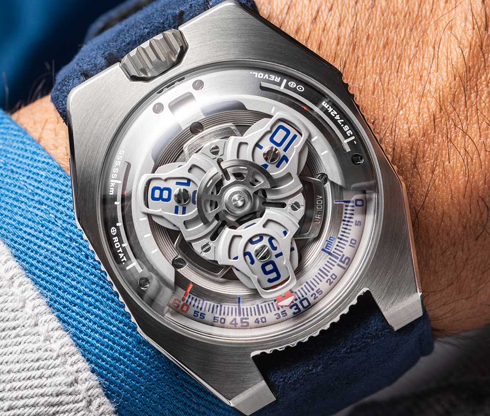 URWERK UR-100V 鐵，突出顯示色調(diào)