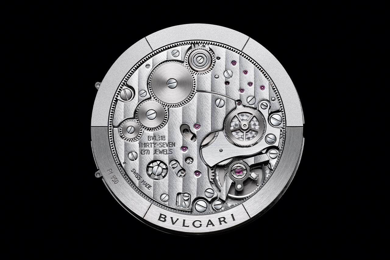 寶格麗 Octo Finissimo S 計(jì)時(shí)碼表 GMT