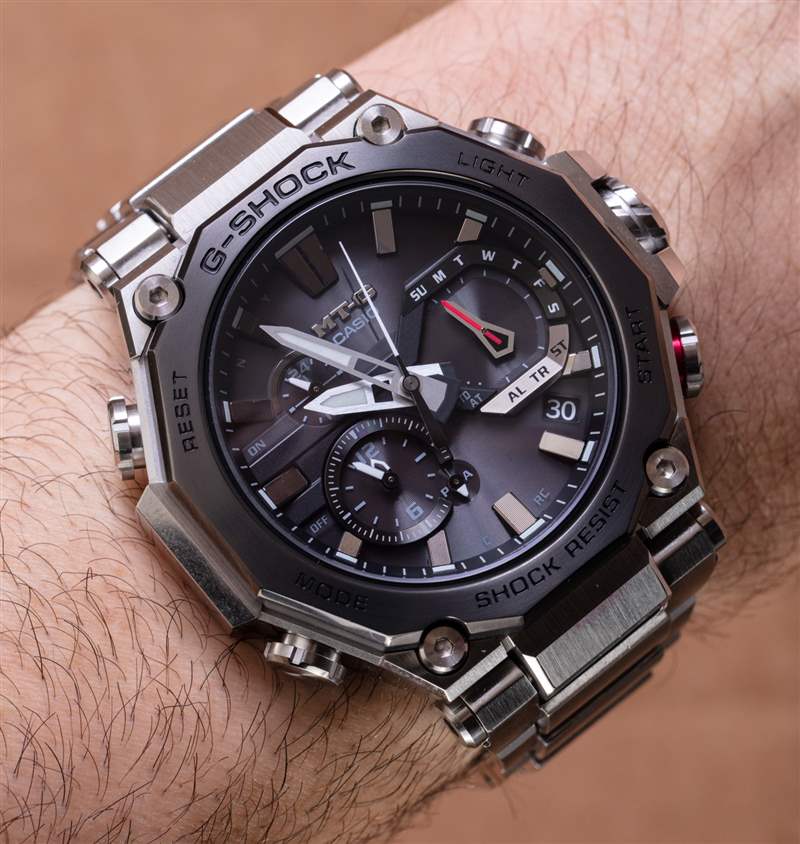 動(dòng)手：卡西歐 G-Shock MT-G B2000 手表