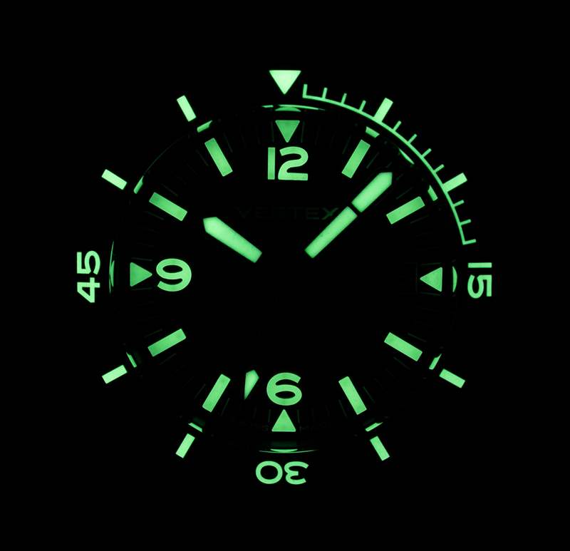 觀看評(píng)論：Vertex M60 AquaLion ISO 認(rèn)證潛水員