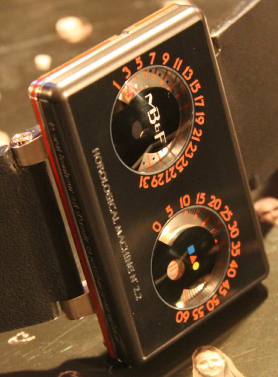 MB&F HM1鐘表機(jī)腕表