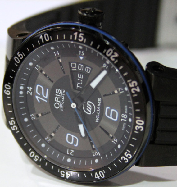 豪利時(shí)Oris Williams F1 Team Day Date DLC黑盤(pán)腕表