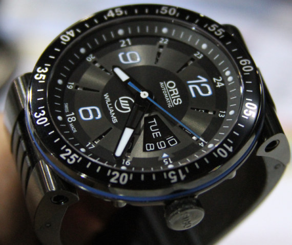 豪利時(shí)Oris Williams F1 Team Day Date DLC黑盤(pán)腕表