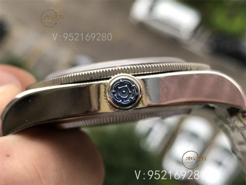 ZF廠帝舵碧灣M79030N手表做工怎么樣,對(duì)比正品如何