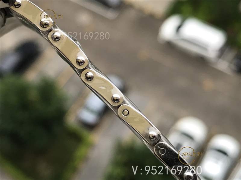 ZF廠帝舵碧灣M79030N手表做工怎么樣,對(duì)比正品如何