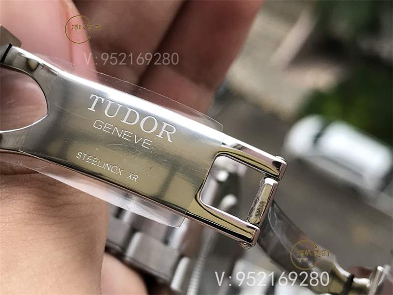 ZF廠帝舵碧灣M79030N手表做工怎么樣,對(duì)比正品如何