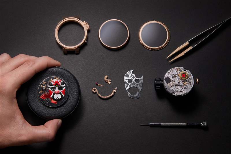 Louis Vuitton推出高級腕表新作：Tambour Fiery Heart動偶腕表、Tambour Opera動偶腕表，Tambour Moon飛行陀飛輪日內(nèi)瓦印記系列腕表