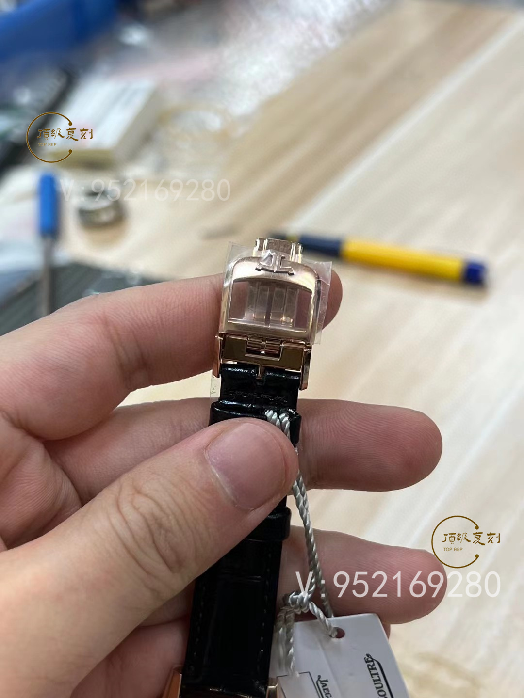 APS廠(chǎng)積家約會(huì)系列3442440：玫瑰金鉆圈復(fù)刻女表的極致演繹》
