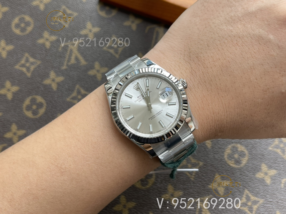 VS廠勞力士日志41mm銀灰盤m126334深度評(píng)測(cè)(VS廠銀盤日志值得入手嗎)